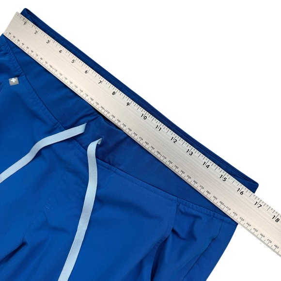 Figs Women's Blue Scrub Set - Picture 15 of 16